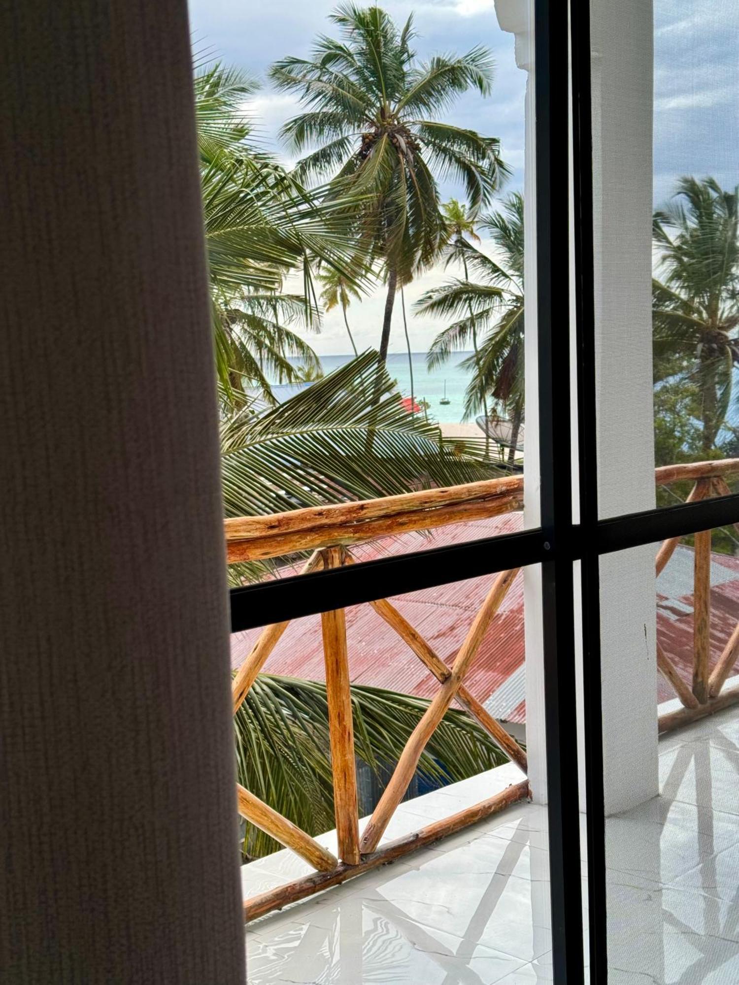 Rafiki Hotel Nungwi Beach エクステリア 写真