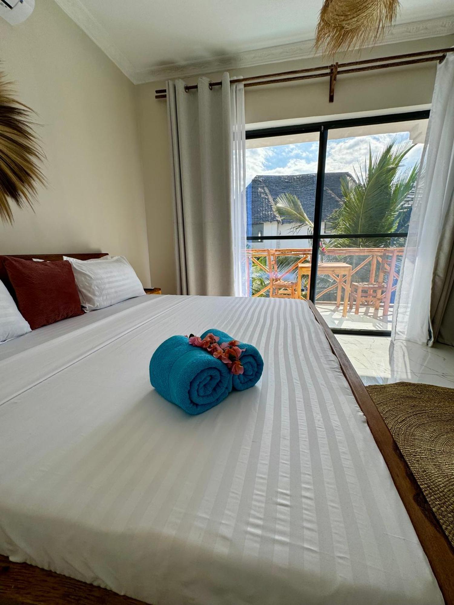 Rafiki Hotel Nungwi Beach エクステリア 写真