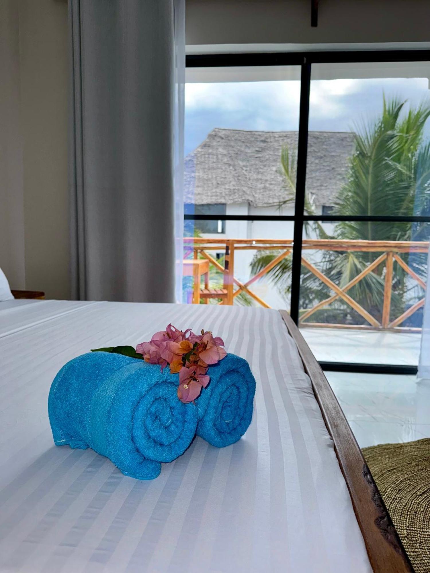 Rafiki Hotel Nungwi Beach エクステリア 写真