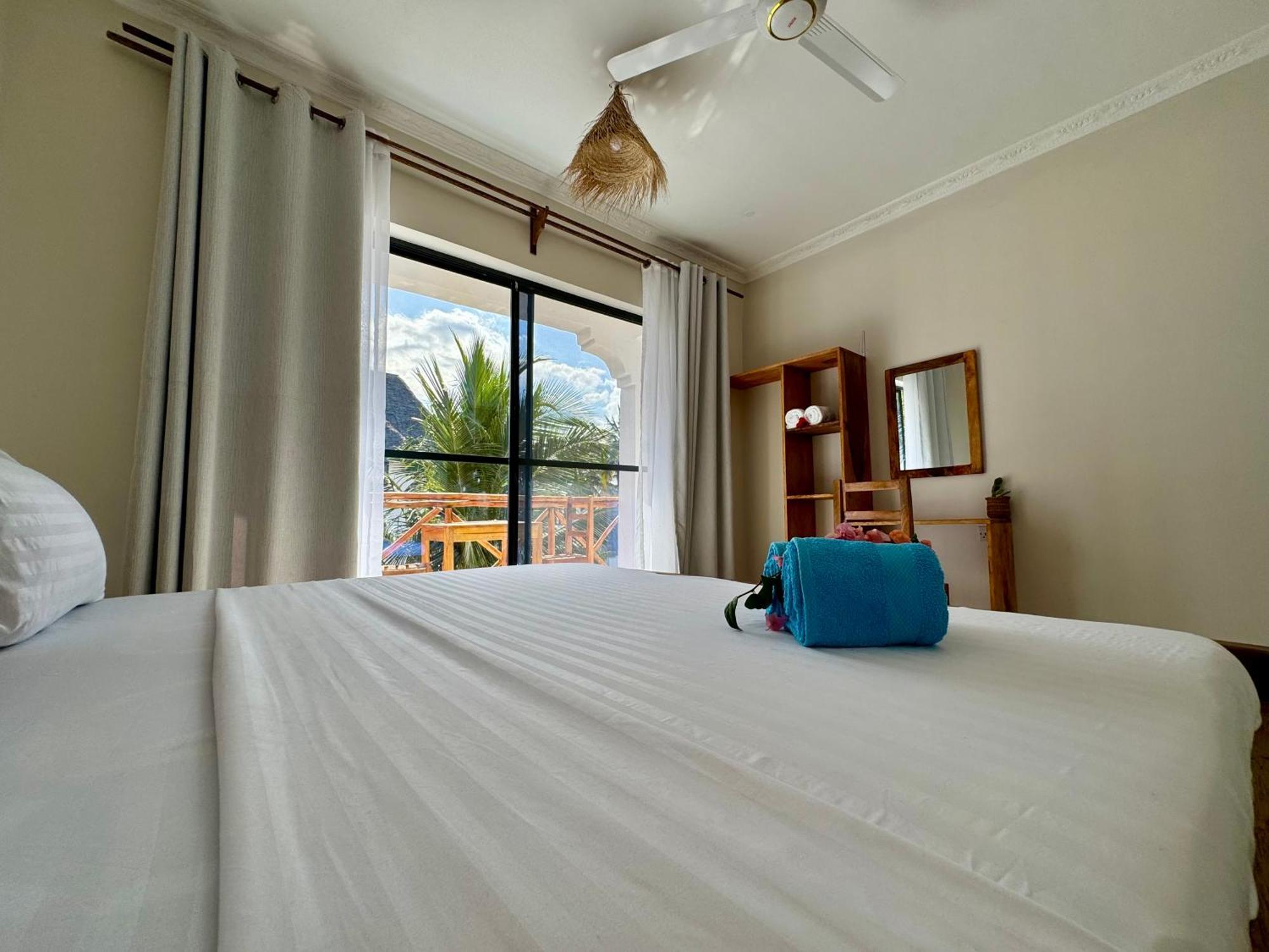 Rafiki Hotel Nungwi Beach エクステリア 写真