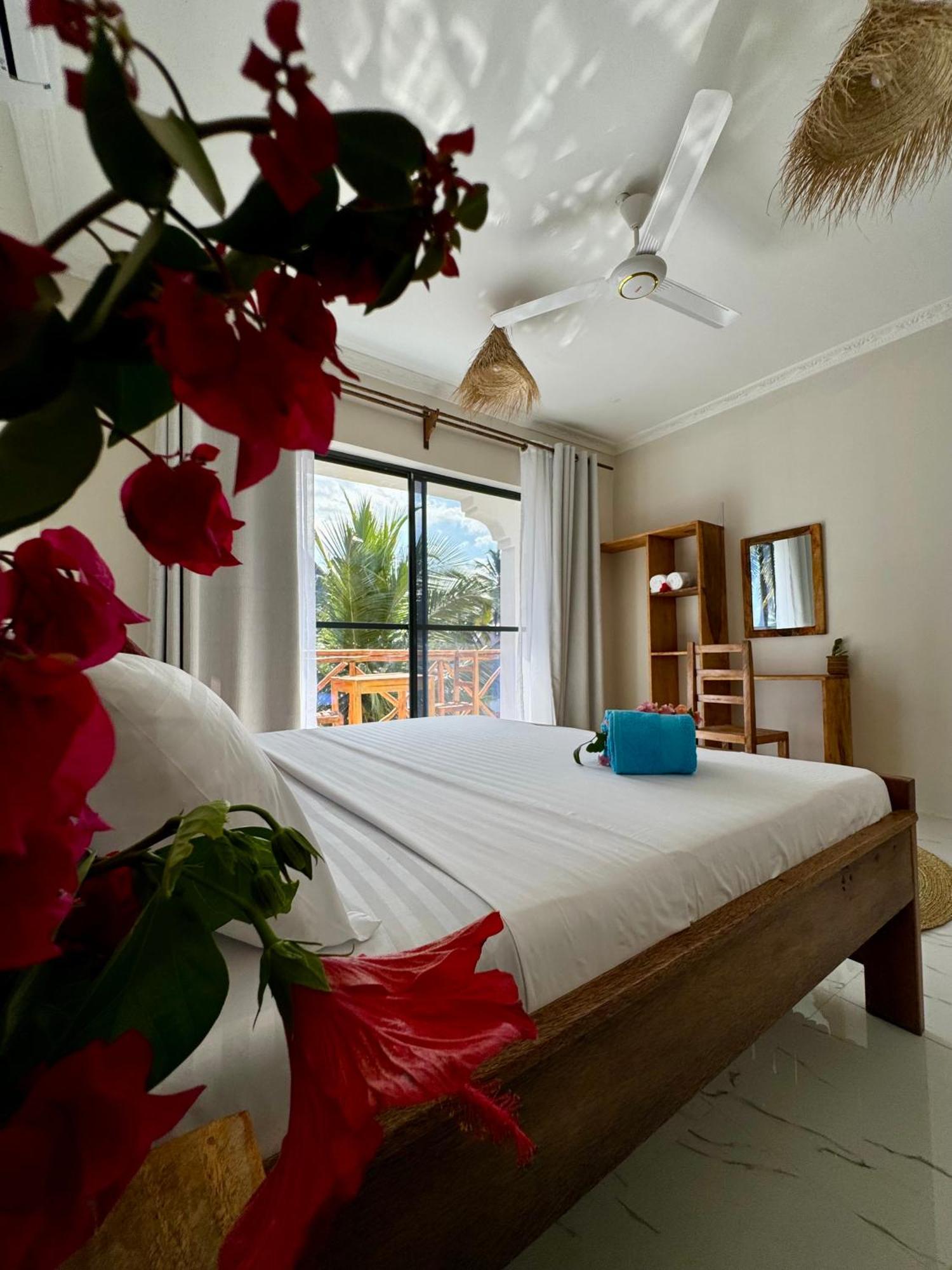 Rafiki Hotel Nungwi Beach エクステリア 写真